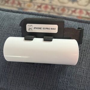 Inito Fertility Tracker — iPhone 15 Pro Max Holster + Device